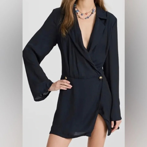 Free People Tonal Snakeskin Faux Wrap Mini Dress Bell  Sleeves Sz XS - Picture 1 of 14
